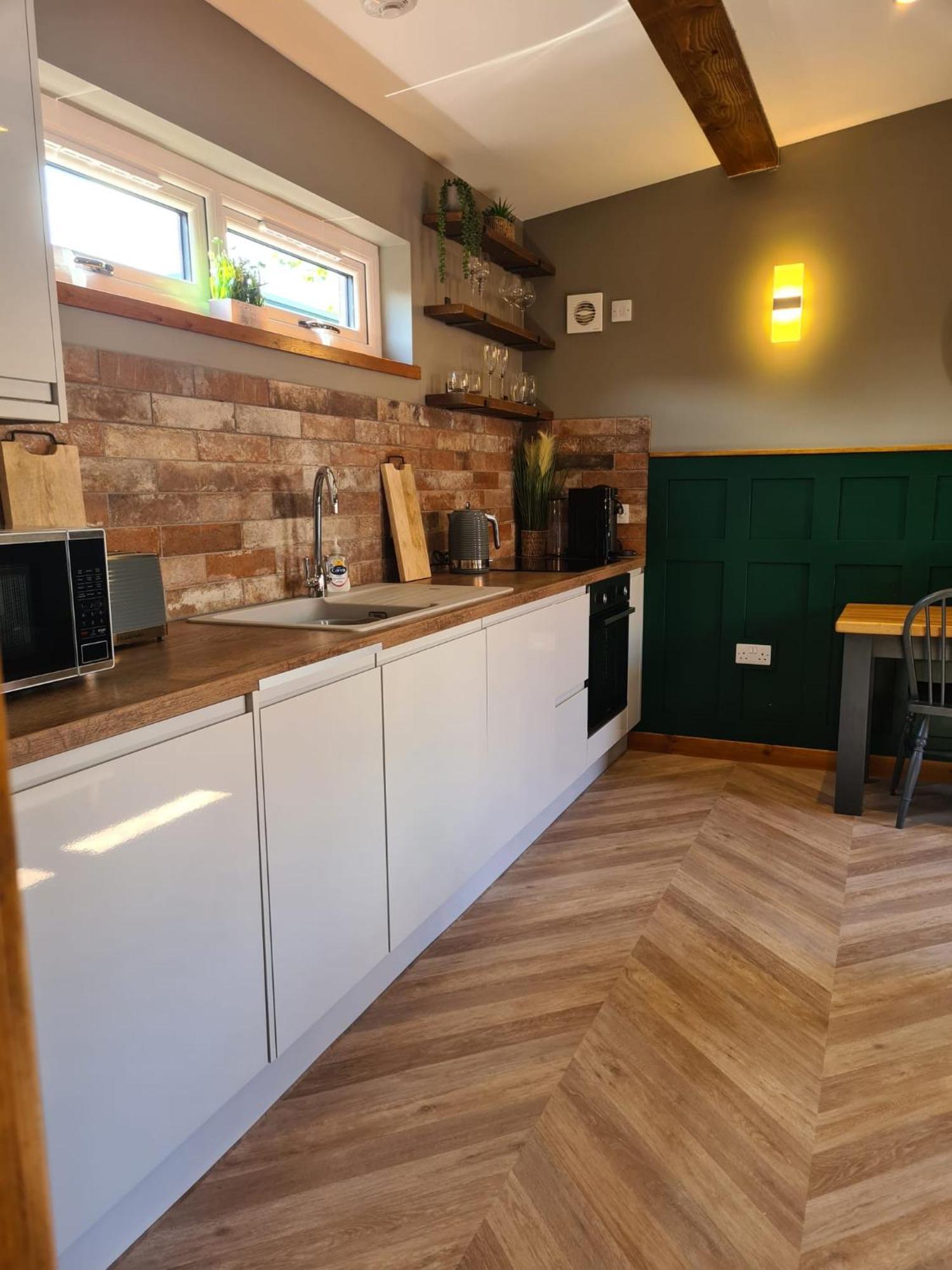 The Hide Apartment Ullapool Exterior photo